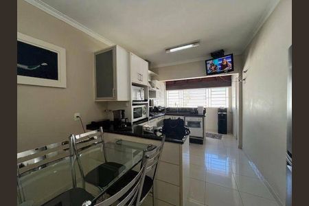4_photo/9527381397.ad6cb26ada8414aa-ATLAS-3ac1ef8d-504b-4f56-a71f-8ceb6ded8a52.jpg de casa para alugar com 4 quartos, 211m² em Agronômica, Florianópolis