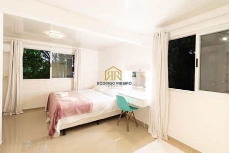 26_photo/95273813a5.48d762983a57b806-ATLAS-9fadd8c2-5b2d-4ea0-925d-52286f879d5c.jpg de casa para alugar com 4 quartos, 210m² em Agronômica, Florianópolis