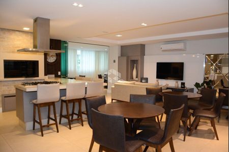 2_photo/95273813b5.ddada8fc52113e8d-ATLAS-0185400e-6bd9-45fb-9e4b-e42da515d669.jpg de apartamento à venda com 3 quartos, 210m² em Agronômica, Florianópolis