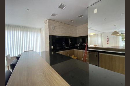 12_photo/95273813f7.4cea1a0b3f6bbd2f-ATLAS-52e0557e-3832-42fd-820e-2d979ffd074c.jpg de apartamento à venda com 3 quartos, 93m² em Centro, Florianópolis