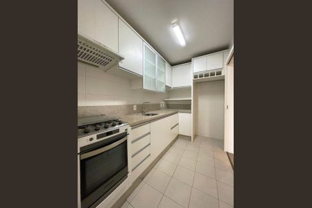 8_photo/95273813f7.4cea1a0b3f6bbd2f-ATLAS-c5a3a8cc-2676-4e41-8b36-8ed6cf1c8afd.jpg de apartamento à venda com 3 quartos, 93m² em Centro, Florianópolis