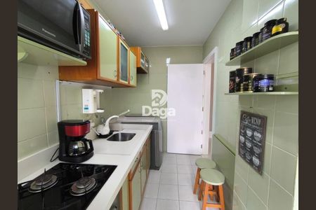 2_photo/9527381405.20cc84d772444cf8-ATLAS-89d101ab-48ba-4ef7-b48e-68dc2bc4950a.jpg de apartamento à venda com 2 quartos, 64m² em Centro, Florianópolis
