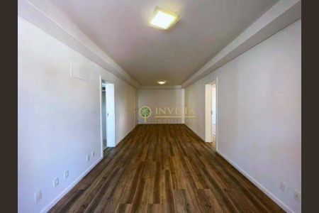 4_photo/952738140b.453c5c041a0bf763-ATLAS-7f55f20e-a7e1-4c47-a2cf-dcc29cd2c332.jpg de apartamento à venda com 3 quartos, 94m² em Centro, Florianópolis