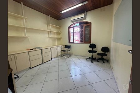 3_photo/9527381441.a824f5d462c04ebd-ATLAS-3c3eaa20-1733-43bc-9ad9-9a13f8be1ba9.jpg de casa à venda com 4 quartos, 120m² em Centro, Florianópolis