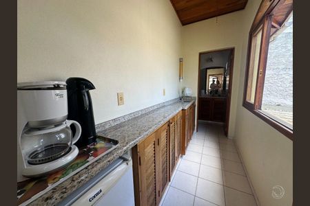 9_photo/9527381441.a824f5d462c04ebd-ATLAS-44a0e422-4c93-45b3-a157-c8937065dfd1.jpg de casa à venda com 4 quartos, 120m² em Centro, Florianópolis