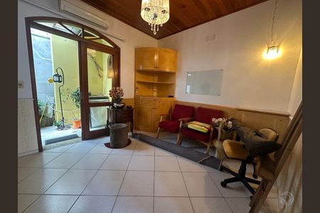 6_photo/9527381441.a824f5d462c04ebd-ATLAS-50d46e1b-00bd-42e3-aa3f-4d4322d47ebb.jpg de casa à venda com 4 quartos, 120m² em Centro, Florianópolis