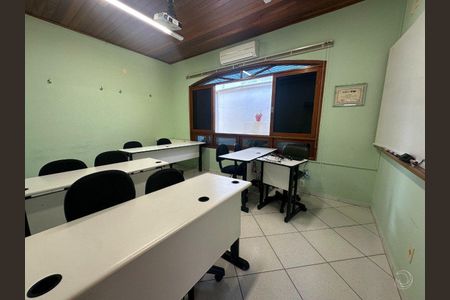 4_photo/9527381441.a824f5d462c04ebd-ATLAS-5e7eb3fc-aa51-4cb7-a65c-8728e45bc0dc.jpg de casa à venda com 4 quartos, 120m² em Centro, Florianópolis