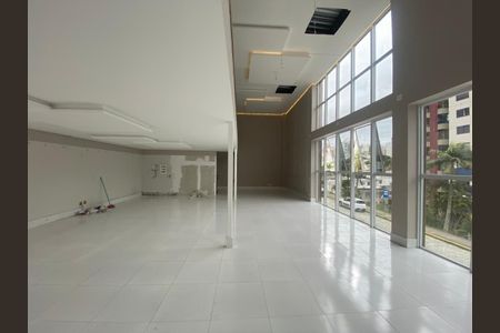 3_photo/9527381447.15604e16f11eddfa-ATLAS-5fe4a30e-bcc3-416b-a476-13968f79f19f.jpg de casa para alugar com 1 quarto, 289m² em Centro, Florianópolis