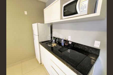 5_photo/9527381489.cb637a3a6d347b2f-ATLAS-0f94a3dc-d9b0-4986-8702-b9459eeb8c41.jpg de apartamento para alugar com 1 quarto, 40m² em Centro, Florianópolis