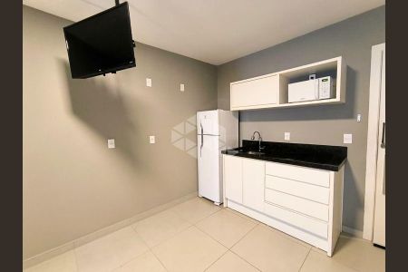 5_photo/9527381489.db0e601eb7a45f58-ATLAS-810e2d72-944f-413c-9f6d-8b0fe5b57c4b.jpg de apartamento para alugar com 1 quarto, 40m² em Centro, Florianópolis