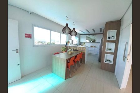 8_photo/95273814af.d860d137df15aeab-ATLAS-e8e56198-3d32-4f5d-957d-2b914153bd01.jpg de casa para alugar com 4 quartos, 600m² em Centro, Florianópolis