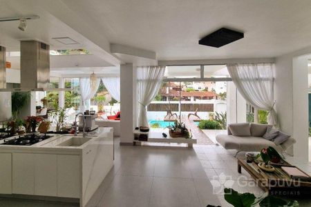 4_photo/95273814bd.491a58713d1e5de3-ATLAS-d4c4e220-8fce-4dc9-b081-9cf714352325.jpg de casa à venda com 8 quartos, 342m² em Centro, Florianópolis