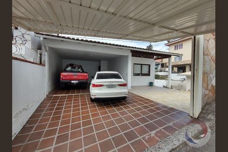 37_photo/95273814c3.e8818d4a5c5dde9d-ATLAS-6305c301-e6b7-40b3-bfe2-9c85f0e3374d.jpg de casa à venda com 6 quartos, 412m² em Centro, Florianópolis