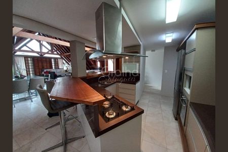 2_photo/9527381507.96e81d73ac213d8c-ATLAS-28ea000a-6b8f-4ddd-bc5d-4b73eb8bf023.jpg de casa para alugar com 2 quartos, 300m² em Centro, Florianópolis