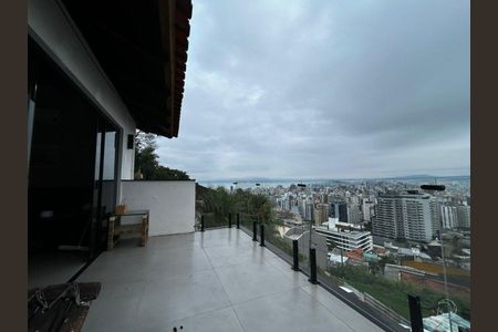 8_photo/9527381559.df8ad18b6ea2b8cf-ATLAS-08382698-ff93-44eb-b053-e2bbcc9a8ffe.jpg de casa à venda com 2 quartos, 168m² em Centro, Florianópolis