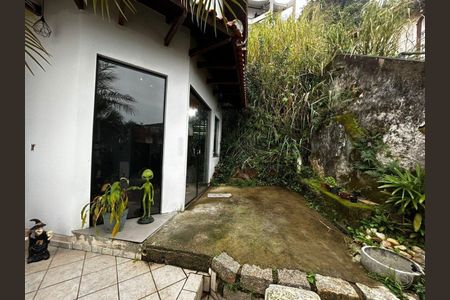 31_photo/9527381559.df8ad18b6ea2b8cf-ATLAS-0de4e7c4-e5e2-40e7-a54a-fa75f6854a6b.jpg de casa à venda com 2 quartos, 168m² em Centro, Florianópolis