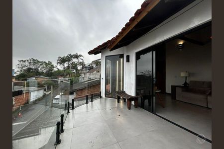 6_photo/9527381559.df8ad18b6ea2b8cf-ATLAS-56b2a03b-b6d3-436a-9220-3797df7370cb.jpg de casa à venda com 2 quartos, 168m² em Centro, Florianópolis