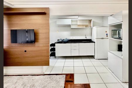 2_photo/9527381597.155ea78a08e60cdf-ATLAS-23ad0dd5-74fa-4d9a-b9b1-6dbcefc790a5.jpg de apartamento à venda com 2 quartos, 61m² em Centro, Florianópolis