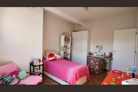 4_photo/9527381599.1ec89c7cbdfc8b9a-ATLAS-3a89f6d4-3ee9-4aeb-84f8-fbf799cfc120.jpg de casa à venda com 3 quartos, 150m² em Centro, Florianópolis