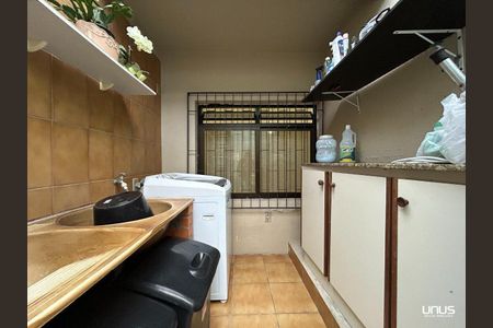 20_photo/95273815a5.df2406aa61ba3211-ATLAS-a951f2b4-fa5a-4e9d-ac82-79547e872845.jpg de casa à venda com 4 quartos, 222m² em Centro, Florianópolis