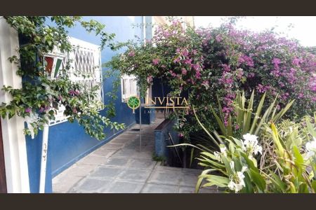3_photo/95273815bd.dc8bbd111761e841-ATLAS-2d18acec-1a5b-499e-aaee-bb16a14f1488.jpg de casa à venda com 3 quartos, 102m² em Centro, Florianópolis