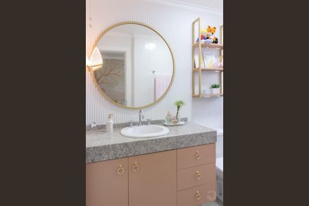 10_photo/95273815e3.d43d75771f1b8f30-ATLAS-e4e212d5-68d6-42ed-b1cc-9404fd6eeeac.jpg de apartamento à venda com 3 quartos, 165m² em Centro, Florianópolis