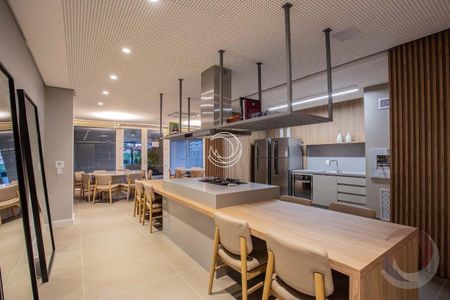 29_photo/95273815ef.7abcd44e89c4b5bb-ATLAS-7d0d92a3-879a-4aa7-8cee-d1053607bb0e.jpg de apartamento à venda com 1 quarto, 53m² em Centro, Florianópolis