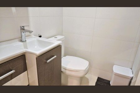 21_photo/95273815ef.7b7ea7589ce02450-ATLAS-b36211cb-0947-47ec-a0ef-2aeea775ca2e.jpg de apartamento à venda com 2 quartos, 75m² em Centro, Florianópolis
