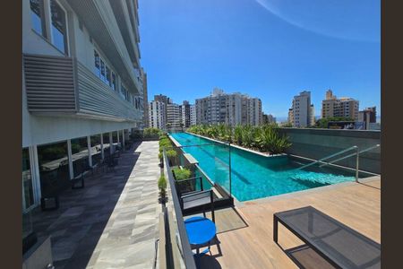 19_photo/95273815f3.3abdcbf18d3c3cfe-ATLAS-ac90eaeb-b884-4088-b7d8-e9f3a561a03e.jpg de apartamento à venda com 2 quartos, 73m² em Centro, Florianópolis