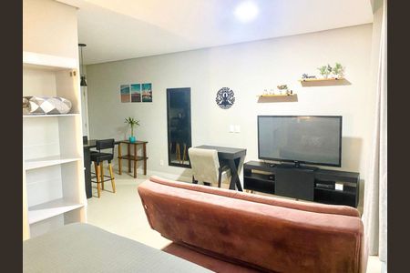 5_photo/95273815f7.5fc40a53759b2d2e-ATLAS-079722ff-cfe8-4b5f-a9f4-3b3ca52a5bb8.jpg de kitnet/studio à venda com 1 quarto, 39m² em Centro, Florianópolis