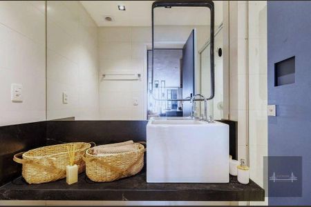 17_photo/95273815f7.6a8eeeb5f47b25df-ATLAS-7e60ecac-d0ec-4ae4-bce1-c4cb1bebbc19.jpg de kitnet/studio à venda com 1 quarto, 61m² em Centro, Florianópolis