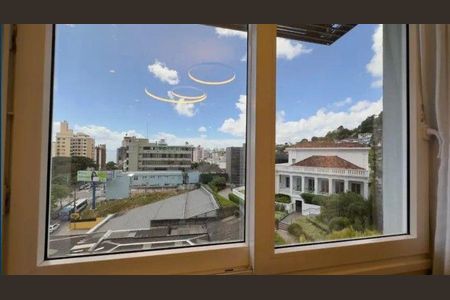 13_photo/95273815f7.77a008a7ee41d5e3-ATLAS-b5f3b68b-34aa-4373-a3ba-c532792c71d3.jpg de apartamento à venda com 1 quarto, 41m² em Centro, Florianópolis