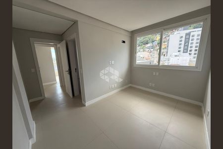7_photo/95273815f7.d2743de946fee3d0-ATLAS-857a6dc0-1f8e-4cde-89fb-4e6551081651.jpg de apartamento à venda com 2 quartos, 73m² em Centro, Florianópolis
