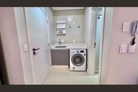 9_photo/95273815f7.daec3f69f065d89a-ATLAS-2bd43091-cfd3-4eaa-b460-3fc2941cd1dc.jpg de kitnet/studio para alugar com 1 quarto, 64m² em Centro, Florianópolis