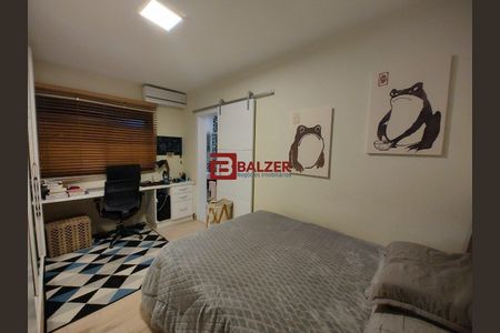 12_photo/9527381605.ceff8192393c33de-ATLAS-91f9d9b8-6e2e-4b52-aeb4-4e3ab72246fc.jpg de apartamento à venda com 4 quartos, 138m² em Centro, Florianópolis