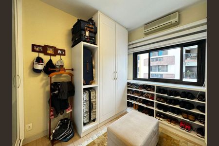 5_photo/9527381615.4cea1a0b3f6bbd2f-ATLAS-a9b959fa-6bbf-4e98-bdf8-8fea91f8ae08.jpg de apartamento à venda com 4 quartos, 137m² em Centro, Florianópolis