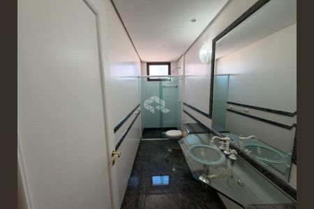 16_photo/952738163d.0d72da166fd77bc9-ATLAS-2ff8ff25-49e3-4c04-bf5c-df73ee3b1c69.jpg de apartamento à venda com 3 quartos, 220m² em Centro, Florianópolis