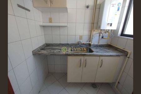 7_photo/9527381659.18ffdbb579b6dc74-ATLAS-eaf2df94-750e-49a7-8b34-5d6eedadc4ab.jpg de apartamento à venda com 3 quartos, 81m² em Centro, Florianópolis