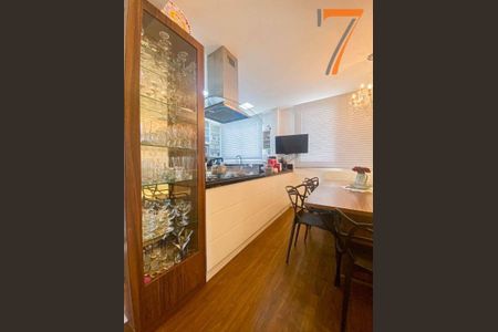 7_photo/9527381663.db91fa369c7a462b-ATLAS-32405dcd-45e5-418b-bf3a-b4ea3e40e4da.jpg de apartamento à venda com 3 quartos, 198m² em Centro, Florianópolis