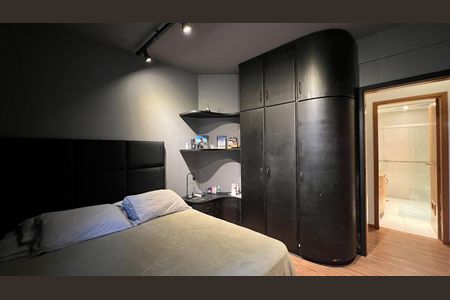 17_photo/9527381671.b2122f6f951afc3c-ATLAS-4e8f58ff-0198-42a2-856b-c85ded60960f.jpg de apartamento à venda com 4 quartos, 143m² em Centro, Florianópolis