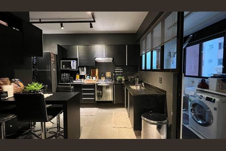 9_photo/9527381671.b2122f6f951afc3c-ATLAS-e444c576-2ccf-441b-87a5-d18a40ab8dda.jpg de apartamento à venda com 4 quartos, 143m² em Centro, Florianópolis