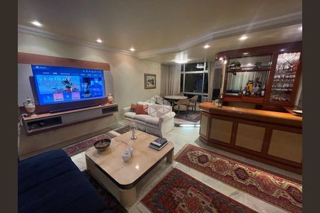 5_photo/9527381679.c48b7c1e58d559fc-ATLAS-245dcb8e-f6bc-4eac-aa45-4b27de0d5e77.jpg de apartamento à venda com 3 quartos, 224m² em Centro, Florianópolis