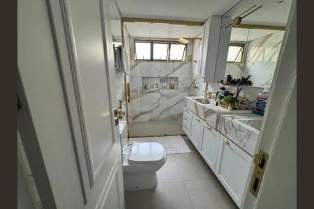 14_photo/952738167d.e355657132eec1c8-ATLAS-609b112c-5048-49a5-9e55-052afbc549d8.jpg de apartamento à venda com 4 quartos, 204m² em Centro, Florianópolis