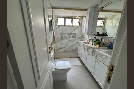 10_photo/952738167d.e355657132eec1c8-ATLAS-ab34f7e9-bcbf-4a3c-821a-6d2b27eb531f.jpg de apartamento à venda com 4 quartos, 204m² em Centro, Florianópolis