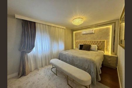 8_photo/952738167d.e355657132eec1c8-ATLAS-e5c1b95f-5819-46f3-8ccd-b40af1f72581.jpg de apartamento à venda com 4 quartos, 204m² em Centro, Florianópolis