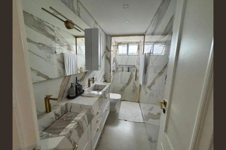 13_photo/952738167d.e355657132eec1c8-ATLAS-ee43d287-728e-4873-b0c0-a0cc78f9c6f6.jpg de apartamento à venda com 4 quartos, 204m² em Centro, Florianópolis