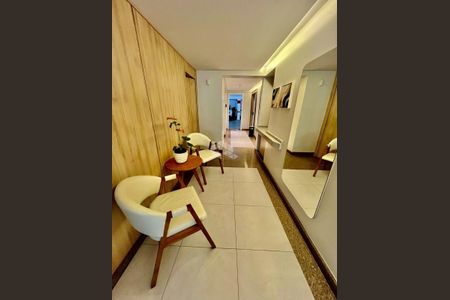 12_photo/952738167f.1463d70521bc8e9f-ATLAS-42bbf1dc-9a81-4404-87c8-e163c00aad2c.jpg de apartamento à venda com 4 quartos, 227m² em Centro, Florianópolis