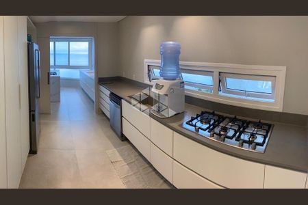 2_photo/952738174b.d66d2f578f5bebef-ATLAS-2ad9b3c6-40f5-4608-8a2f-46f74a6b46bb.jpg de apartamento à venda com 3 quartos, 172m² em Centro, Florianópolis