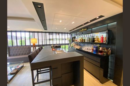 6_photo/95273817b5.e59ef7ffc1f6a2f1-ATLAS-815539e8-9858-4fff-908f-4df32e9f7c2b.jpg de apartamento para alugar com 4 quartos, 325m² em Centro, Florianópolis