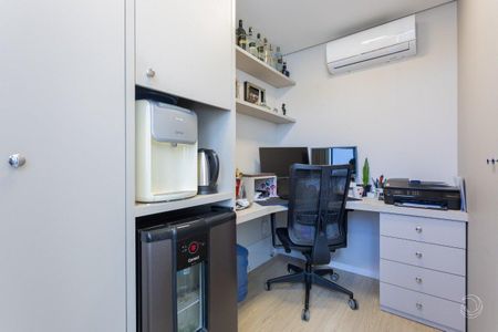 34_photo/95273817bd.7f05d8e46dbffa6e-ATLAS-230f9db9-cc7c-4acf-b093-297cc561a032.jpg de apartamento à venda com 4 quartos, 293m² em Centro, Florianópolis